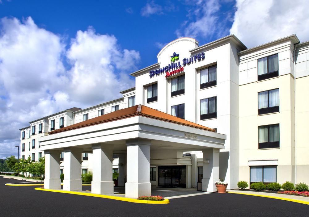 Springhill Suites Danbury Extérieur photo