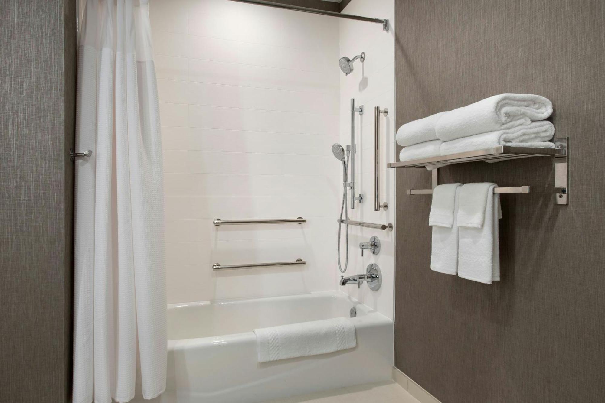 Springhill Suites Danbury Extérieur photo